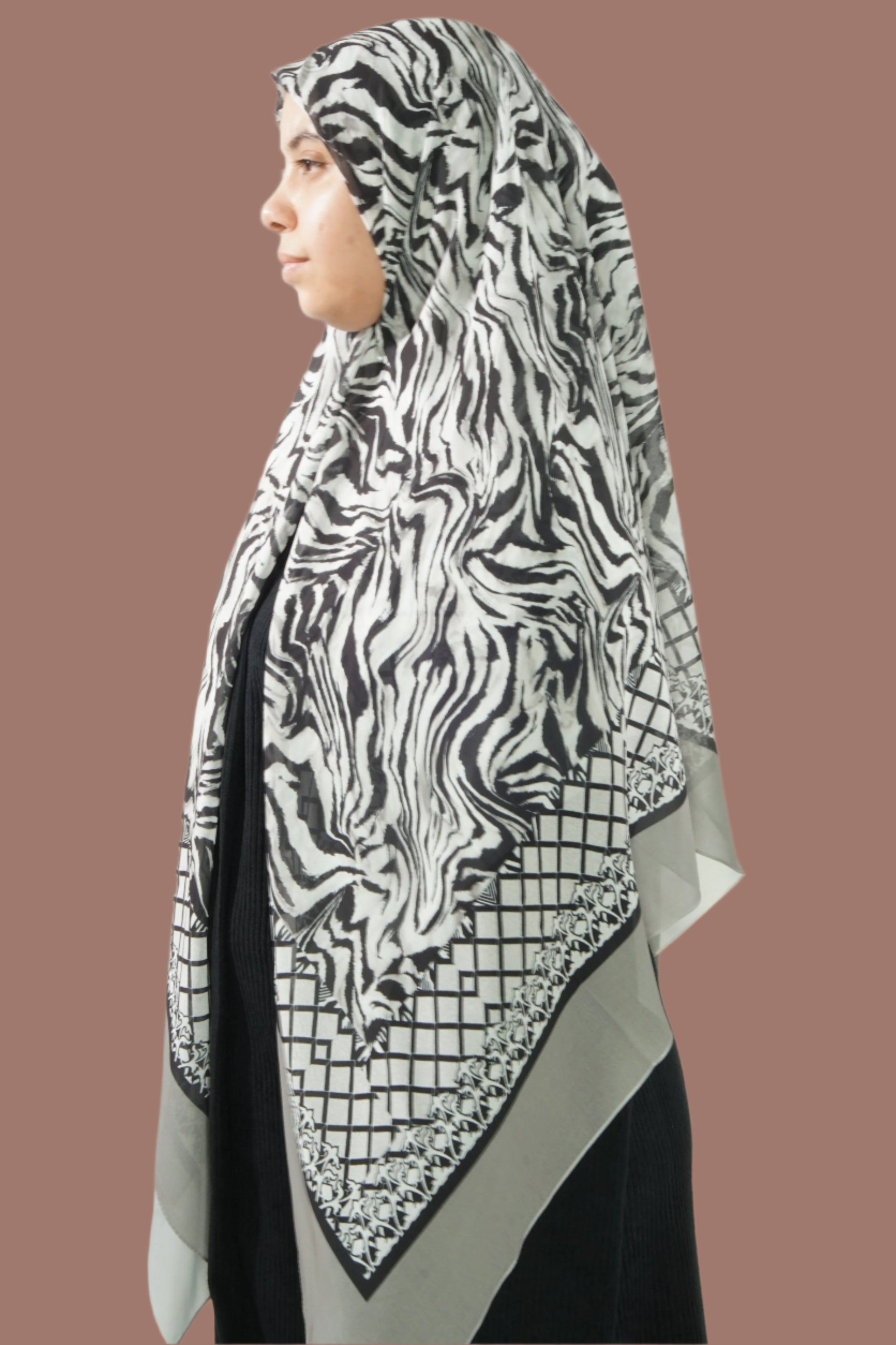 Hijab Modelo 24