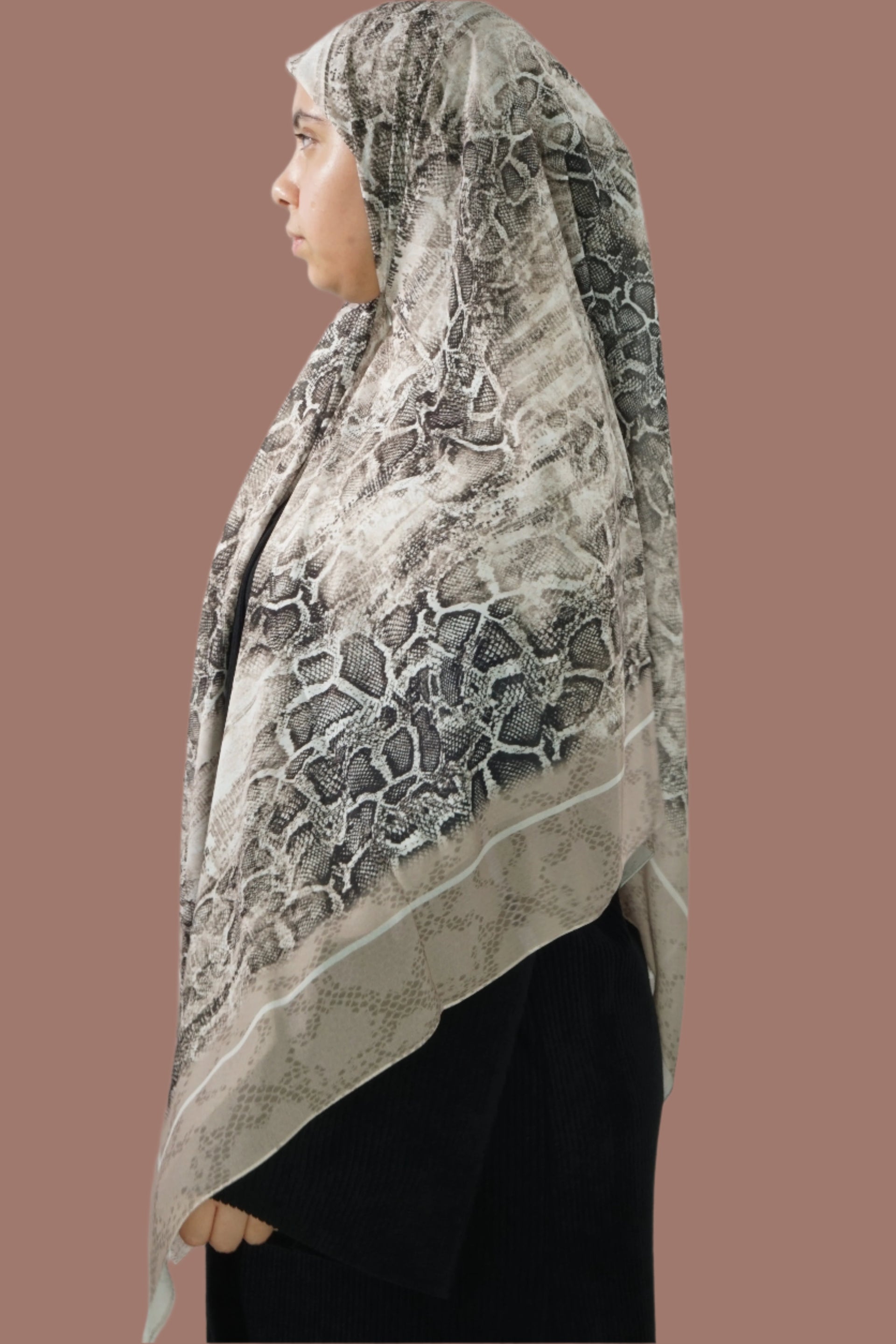 Hijab Modelo 28