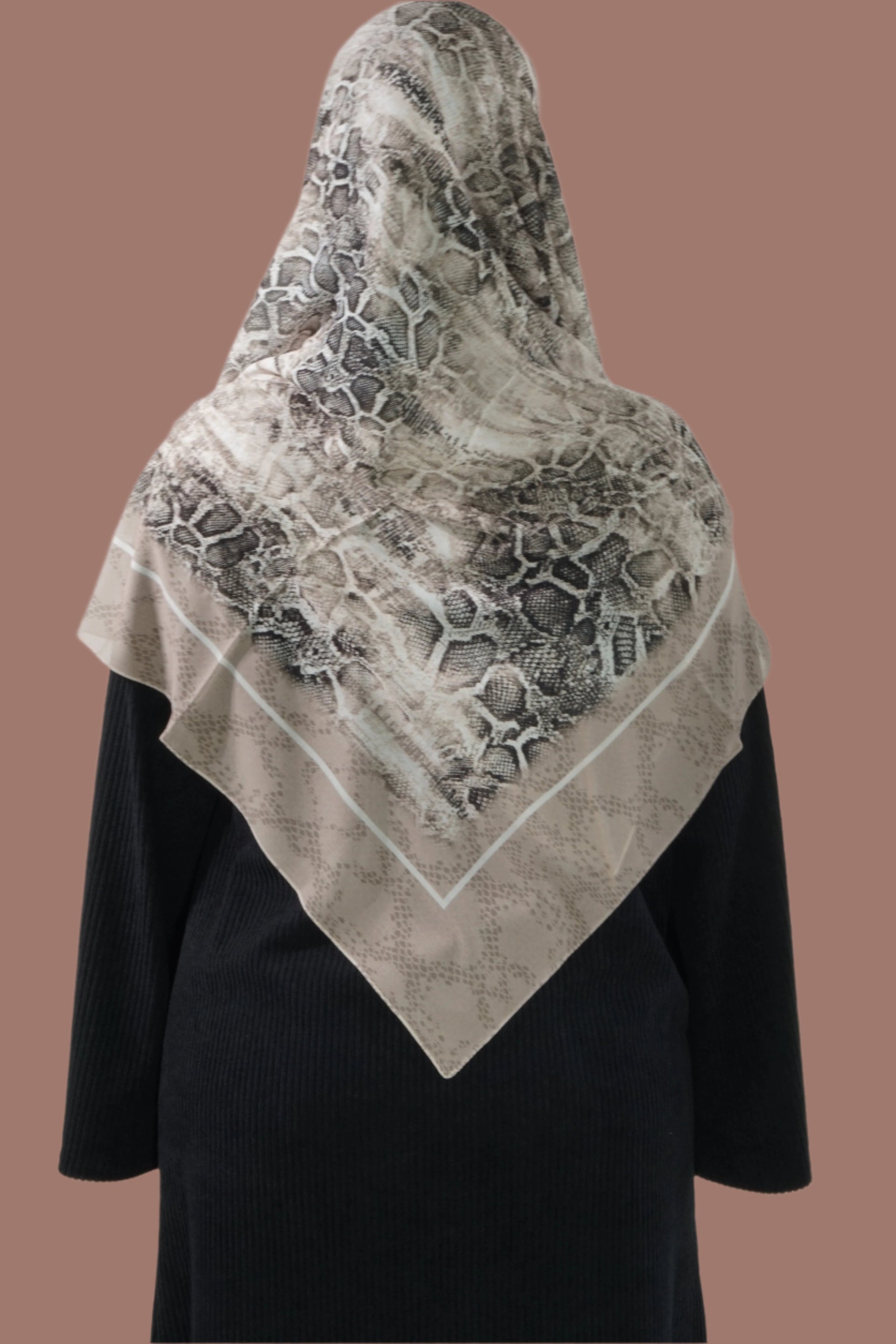 Hijab Modelo 28