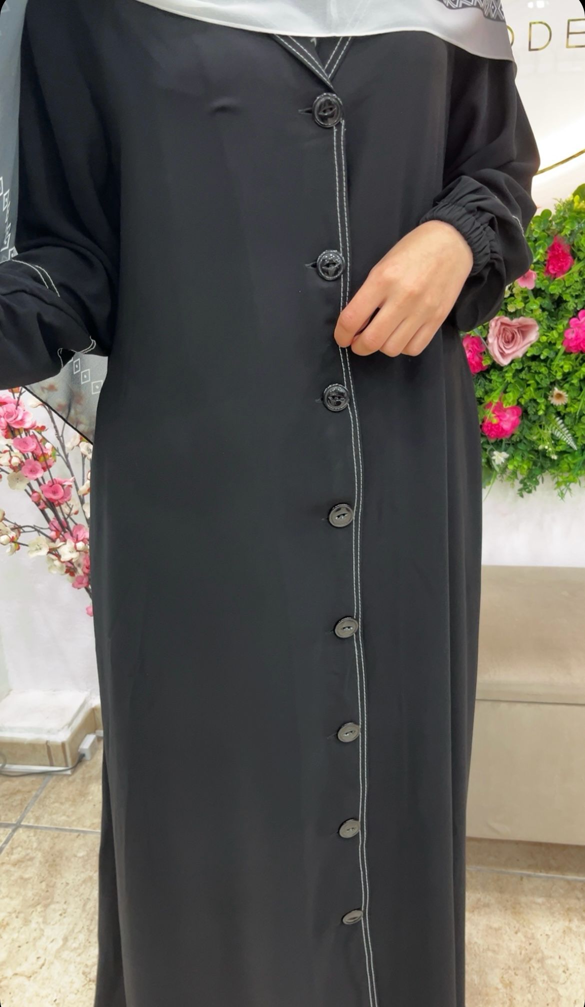 Abaya Radia