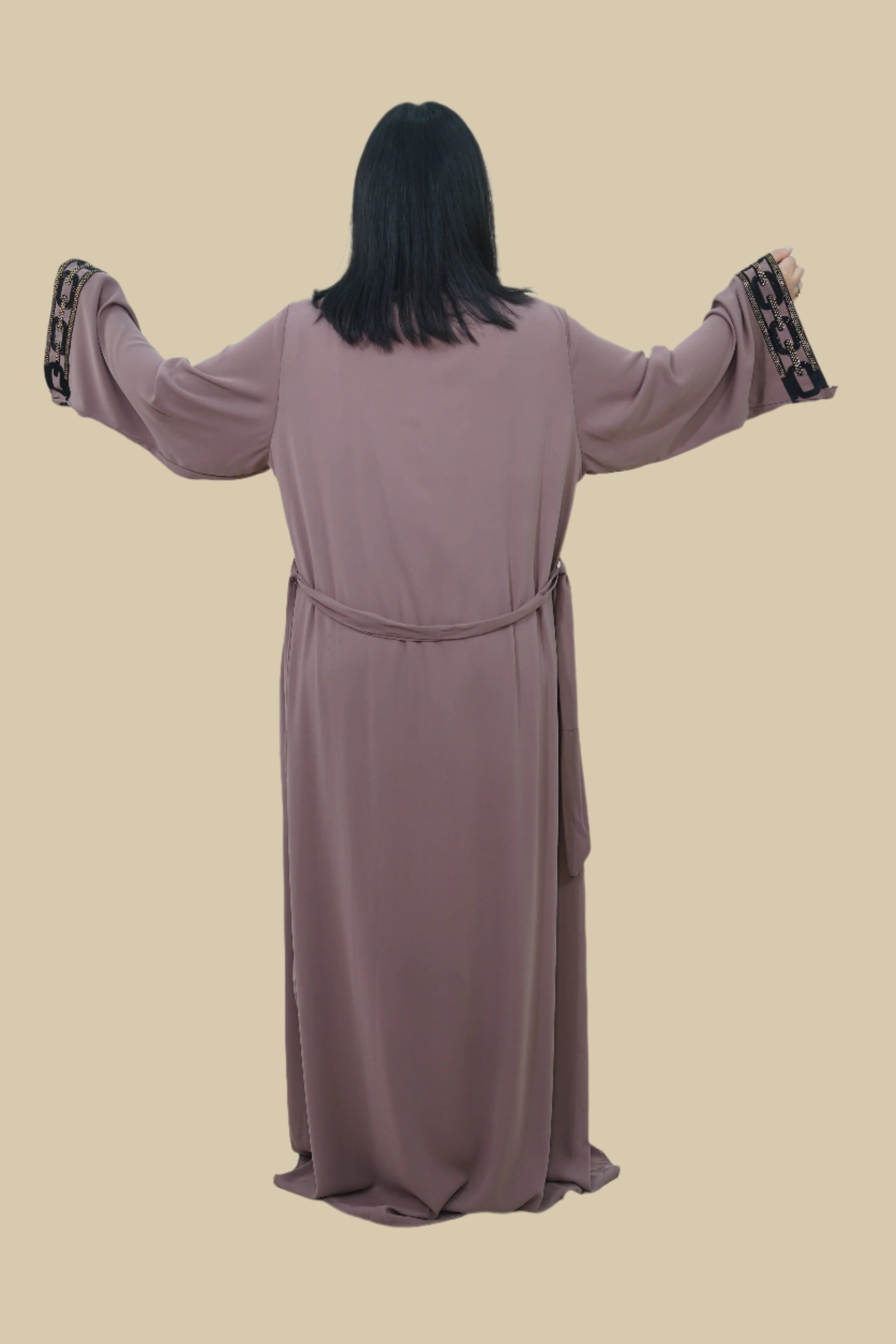 Abaya Modelo 18