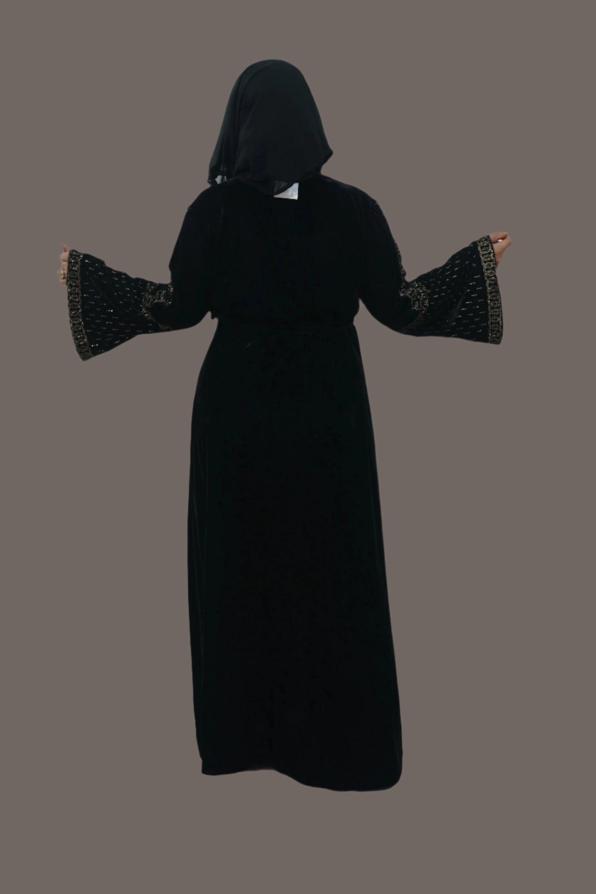 Abaya Modelo 13