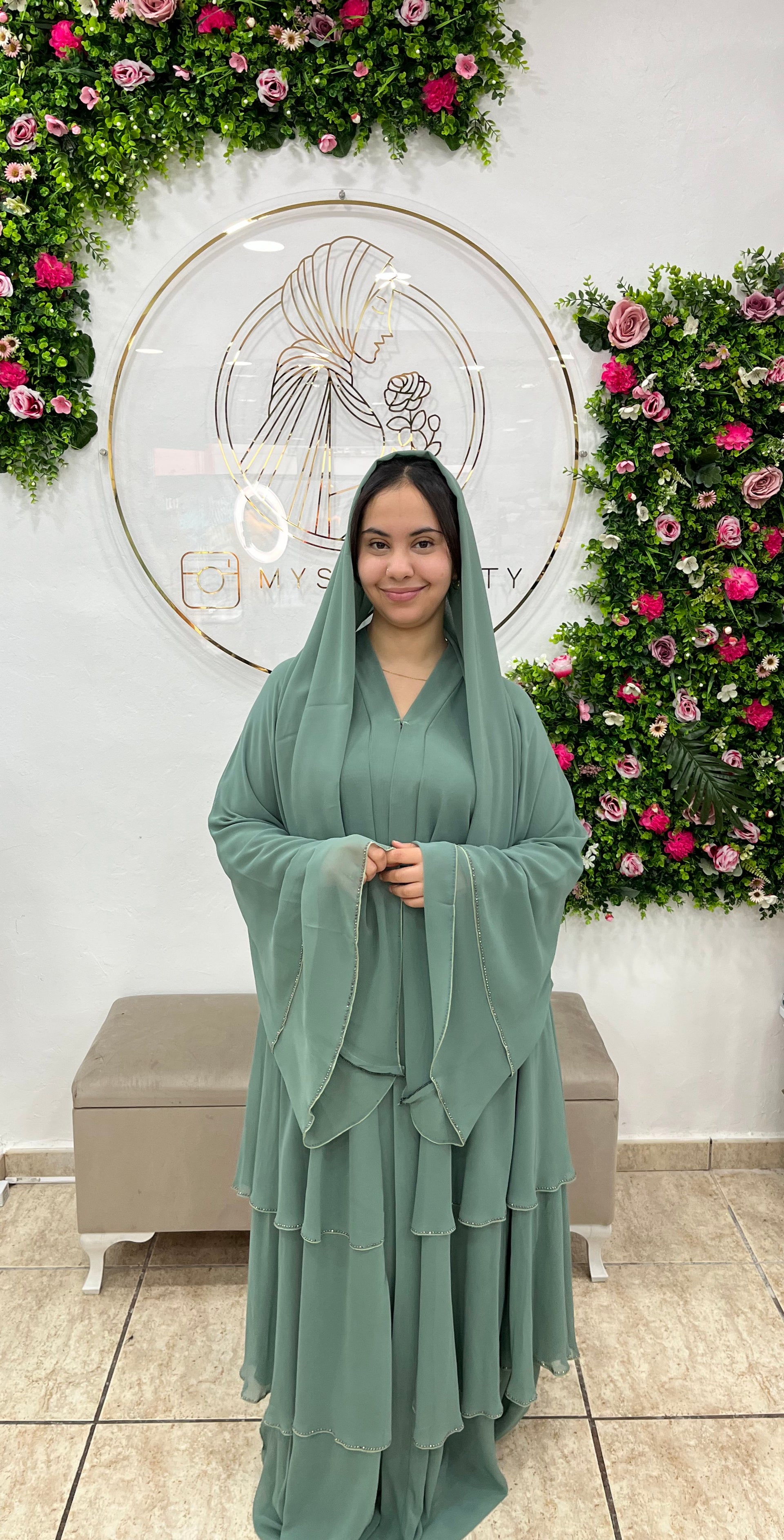 Abaya modelo 37